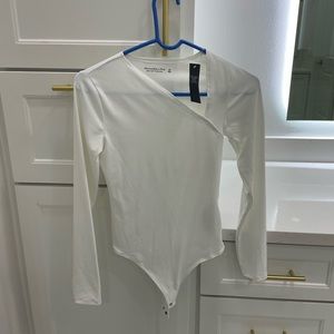 Abercrombie & fitch top NWT